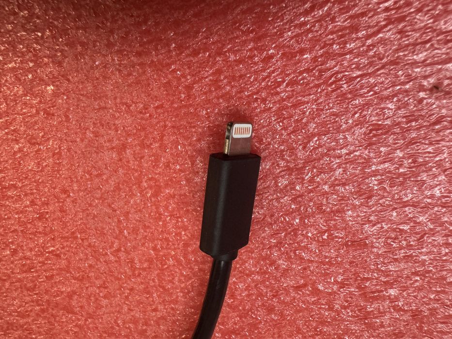 Adaptador audio Bmw / Mini original para Iphone