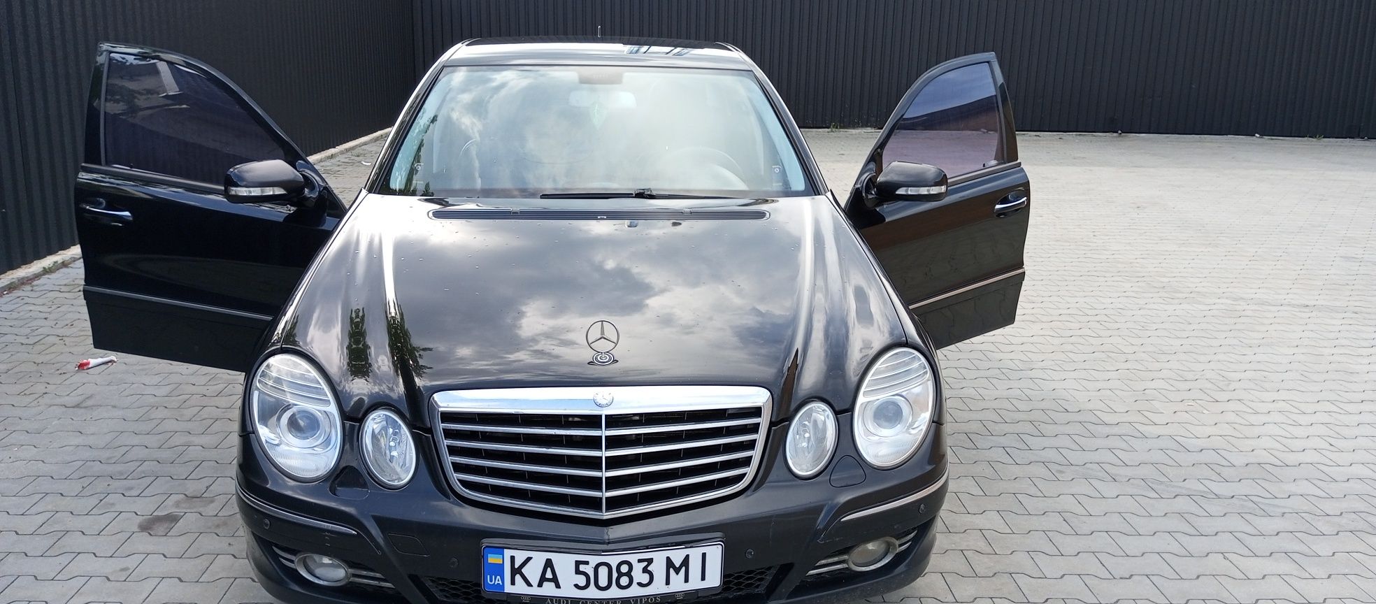 Mercedes Benz E280 2007 рік