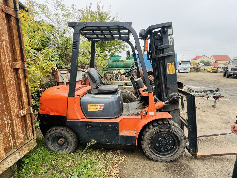 вилковий навантажувач Dallian  3500