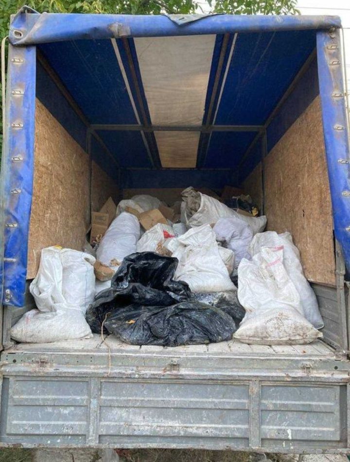 Вывоз любого мусора Хлама Строительного Ветки листья