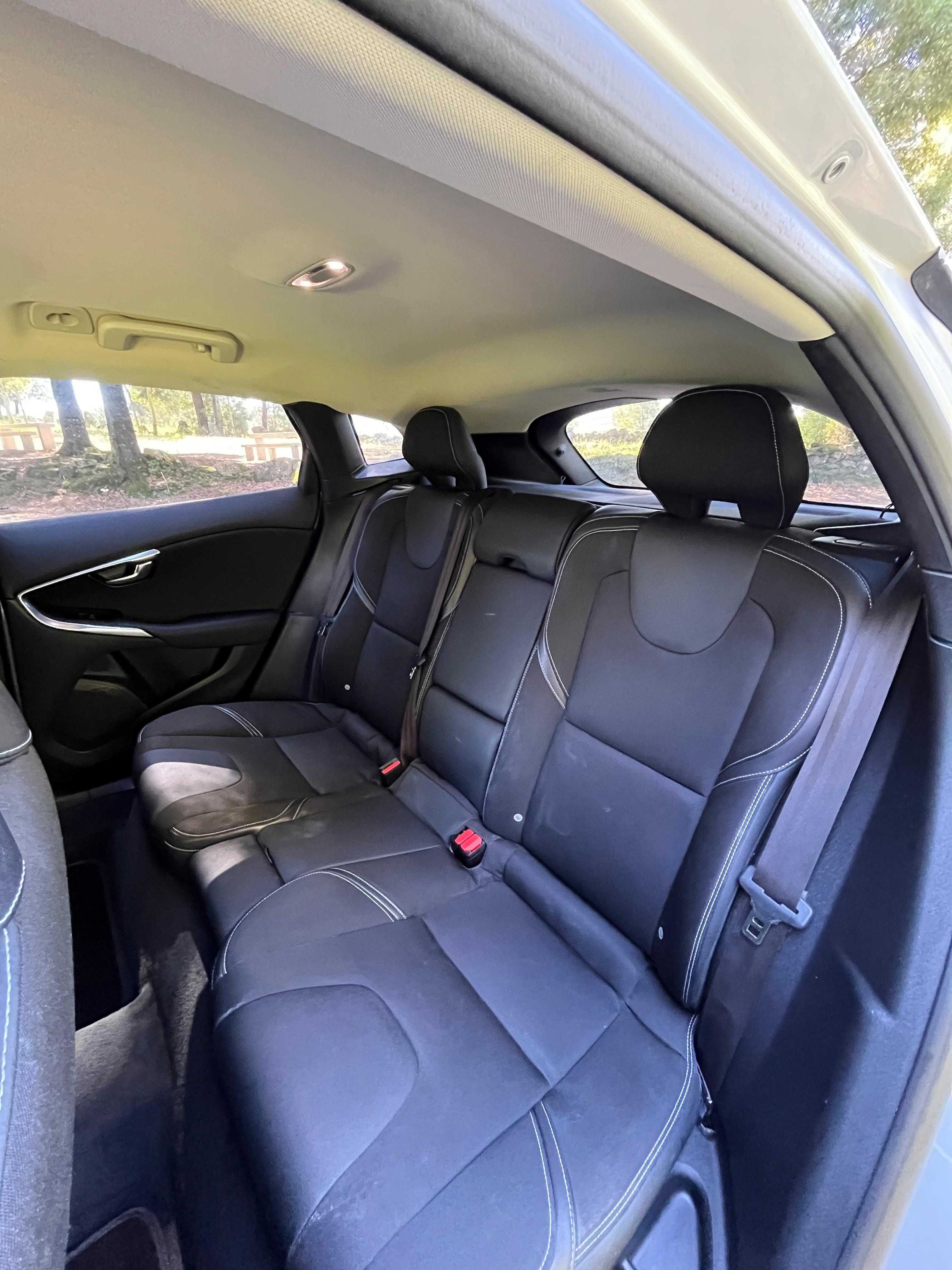 Volvo V40 1.6 D2 Momentum