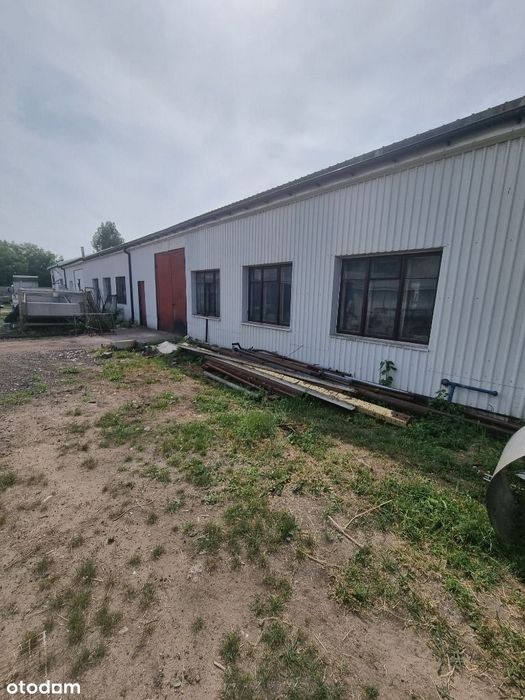 Hale przemysłowo usługowe 700 m2 na działce5700m2