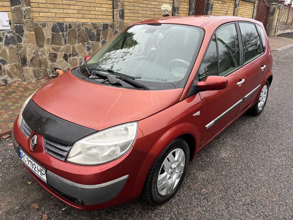Renault Scenic  2.0 безнзин  АКПП