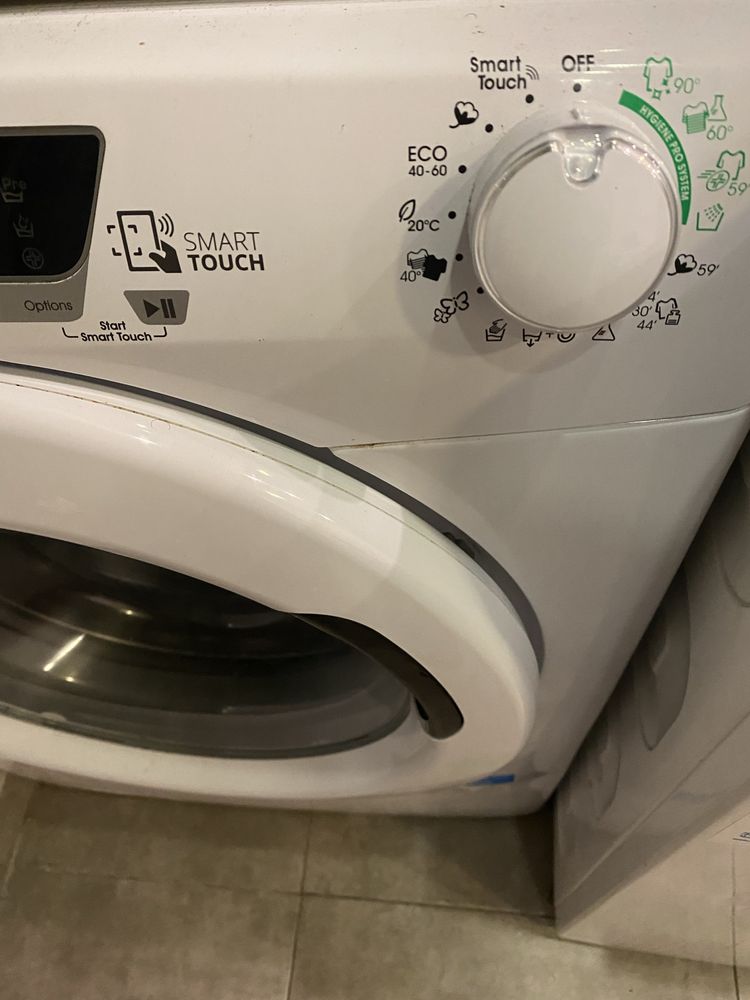 Máquina de Lavar Roupa CANDY – COMO NOVO