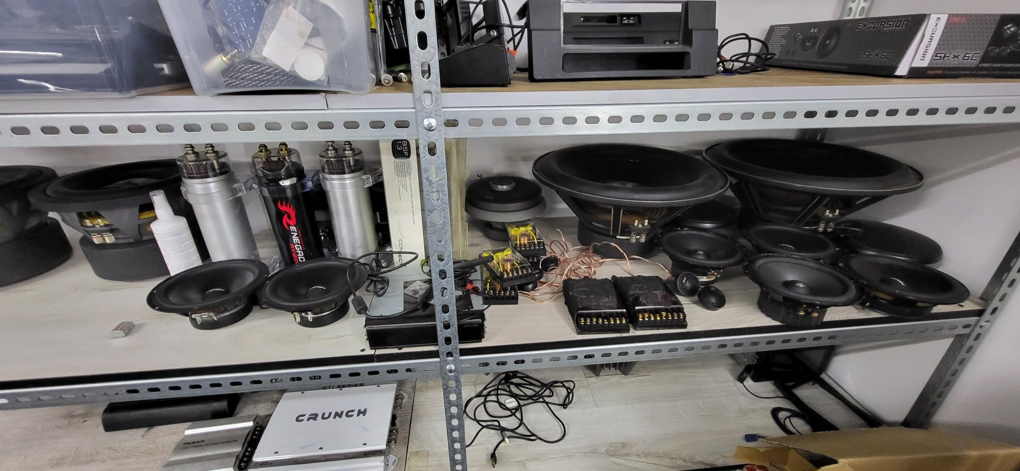 Montaż car audio montaż wymiana  wzmacniacz subwoofer głośniki radio