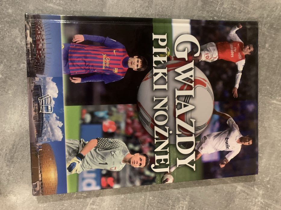 Album książka Gwiazdy piłki nożnej