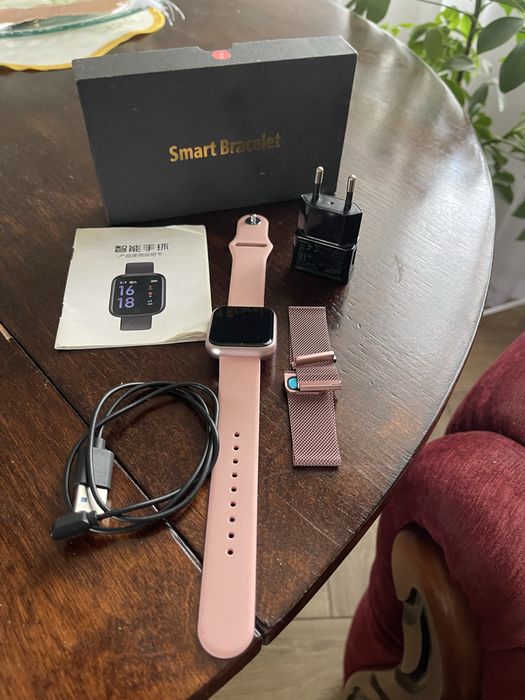 Смарт годинник / фітнес браслет з тонометром рожевий