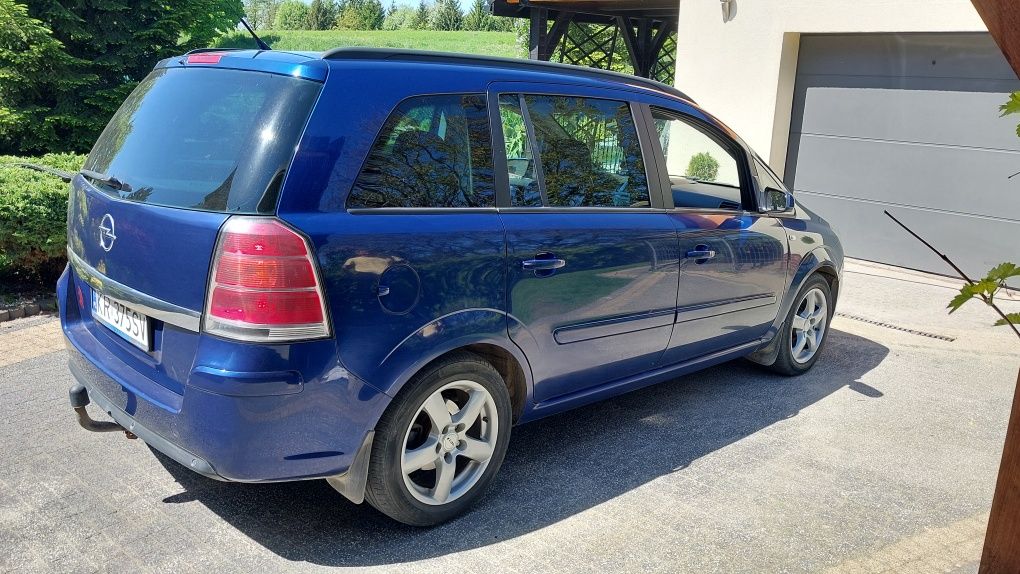 Opel Zafira B 1.9 CDTI 12Okm