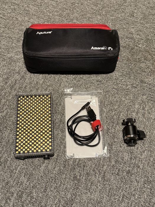 Amaran F1 lampa Camera top light