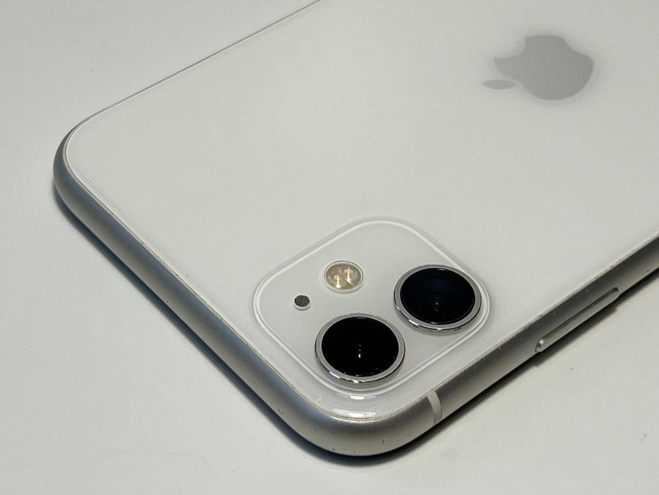 Apple iPhone 11 - 128 GB