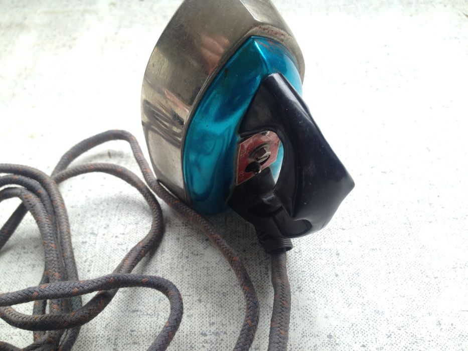 Электроутюг дорожный УЭ-4