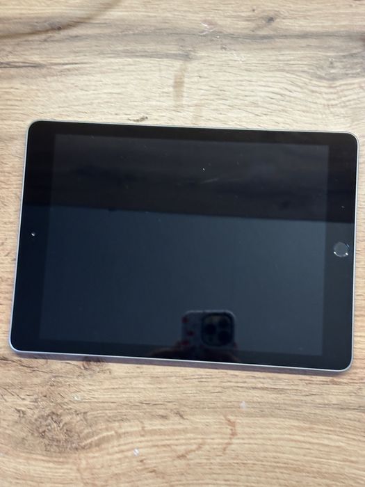 Ipad 6 generacji 9.7 Wifi 128 gb