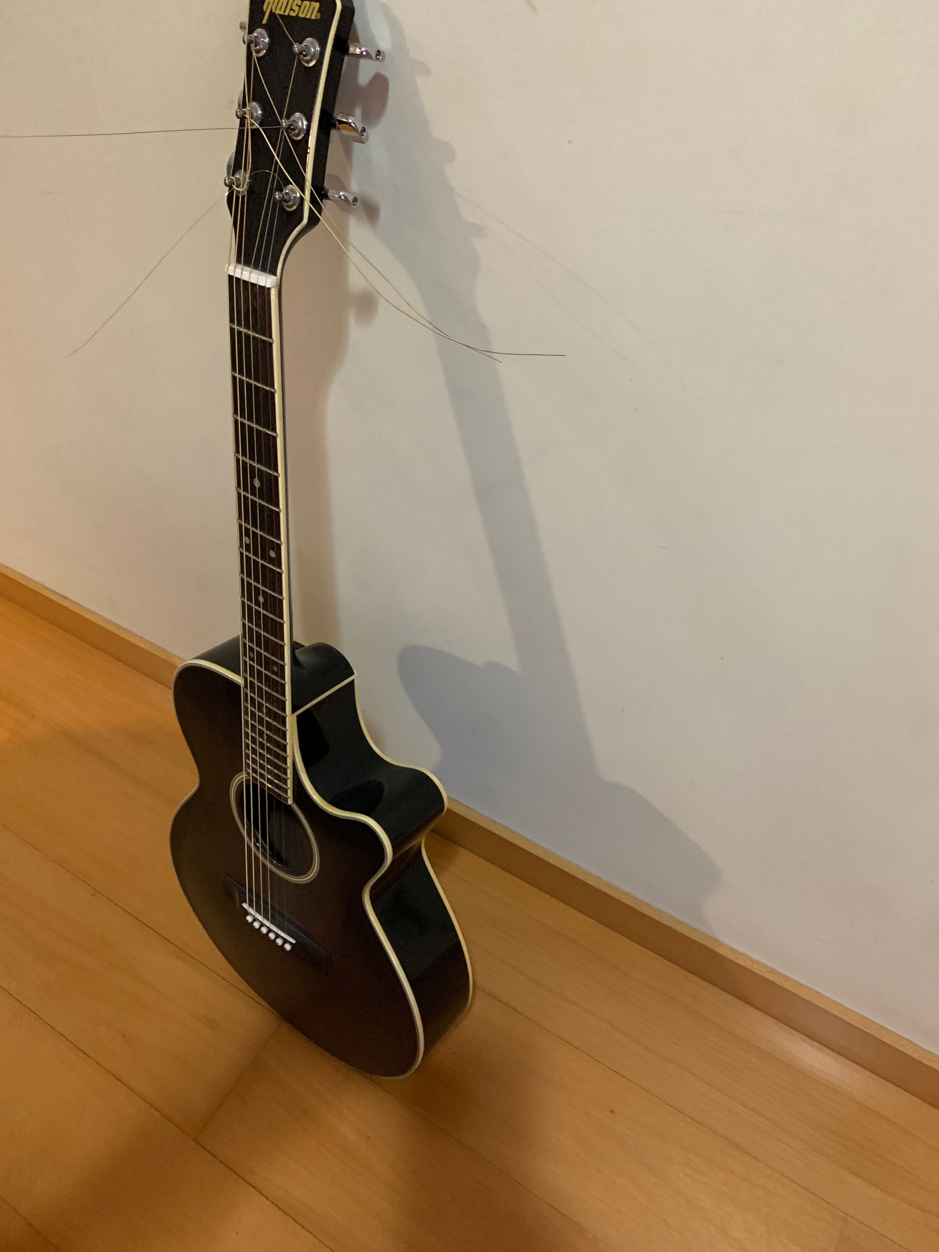 Guitarra EletroAcústica Maison + Estojo Rígido