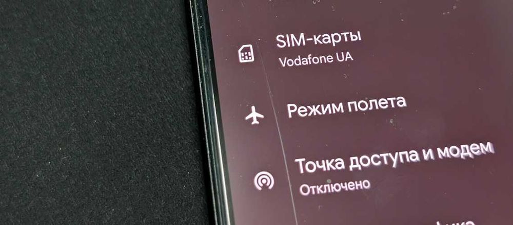 Телефон Google pixel 6 оригинал , есть скол на стекле,  Android 16
