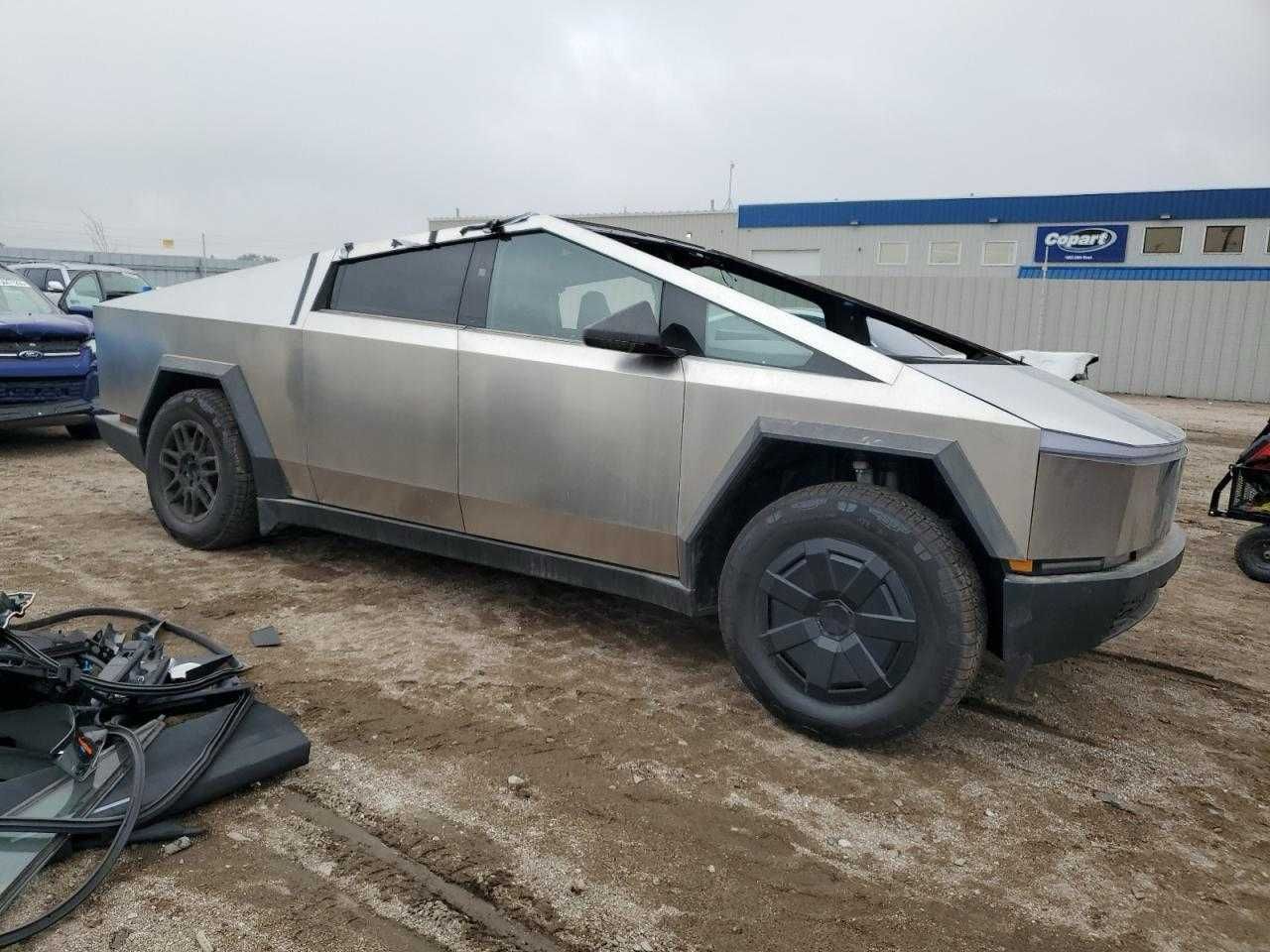 Tesla Cybertruck 2024