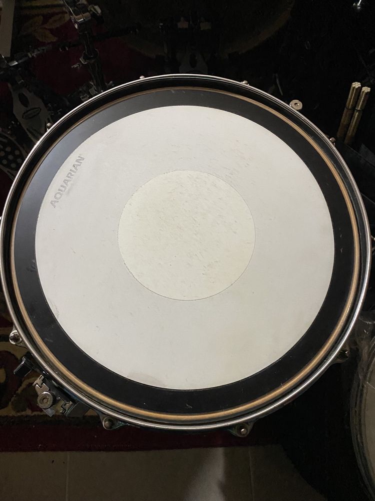 Vendo/Troco Tarola Pearl Free Floating Maple Shell 14x3.5