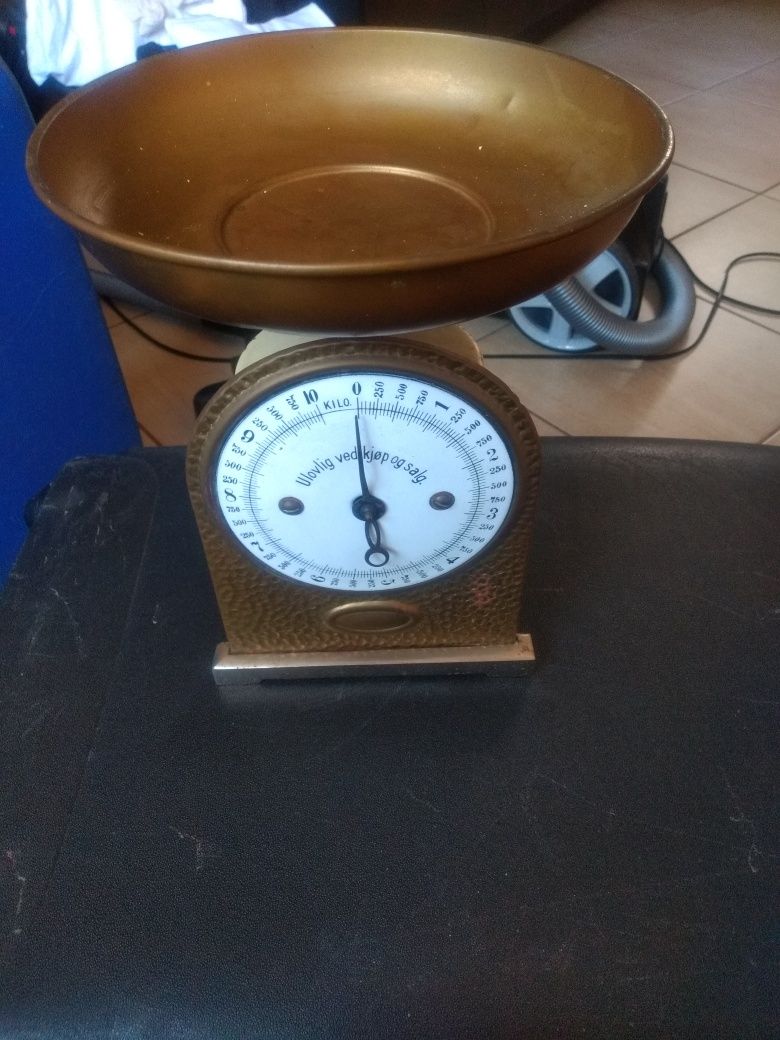 Stara waga kuchenna 10kg