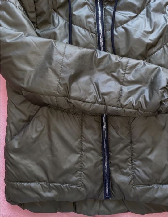 Жіноча куртка