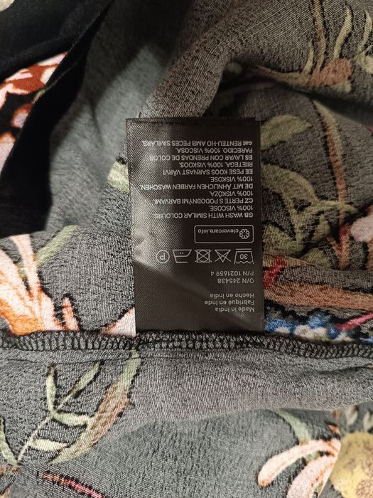 Nowa czarna w kwiaty z falbanami sukienka damska maxi długa XS  H&M 
S