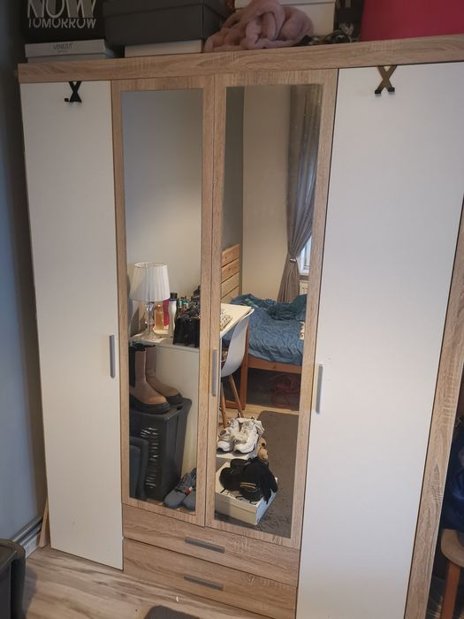 Szafa z lustrem, z szufladami