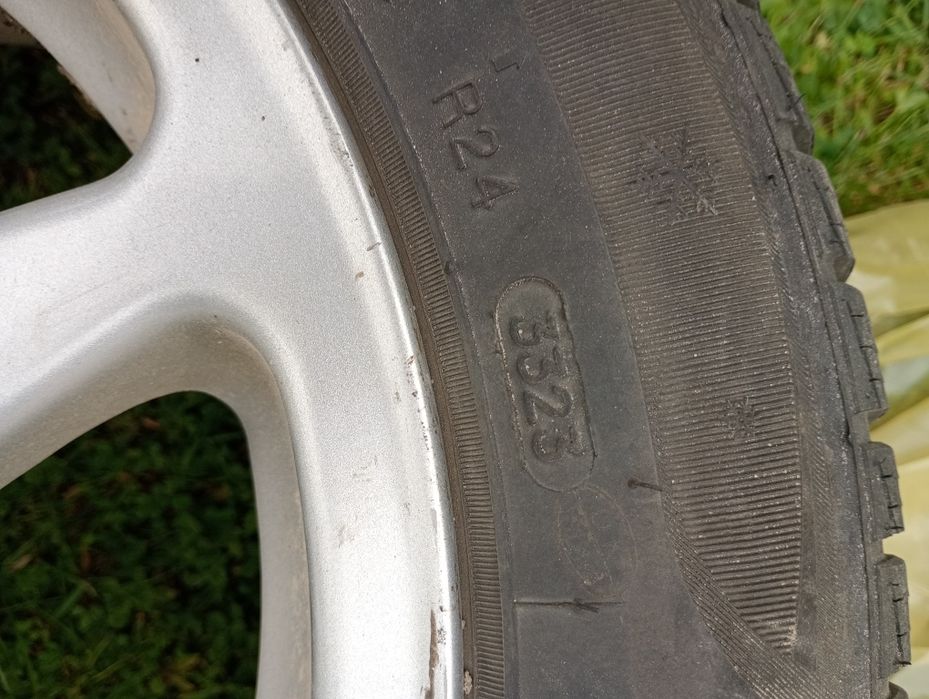 Felgi aluminiowe + Opony zimowe 195/50 R15