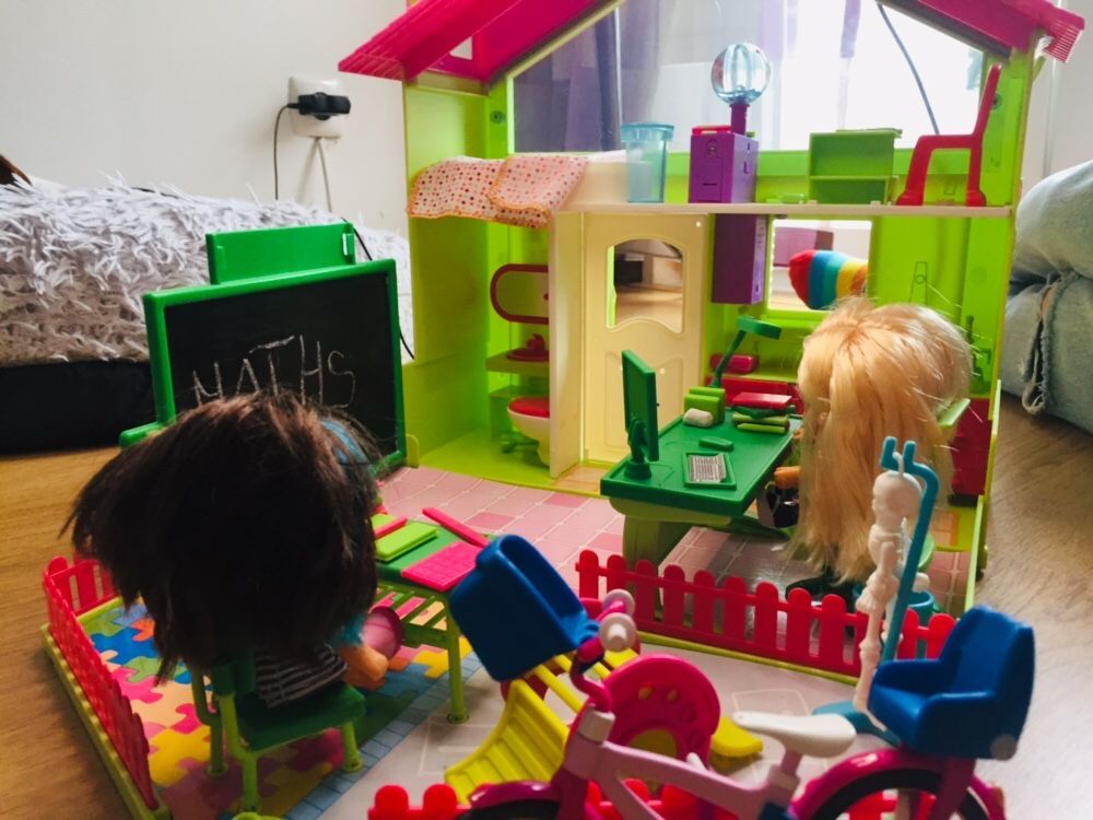 Escola e Casa da Neve Barriguitas