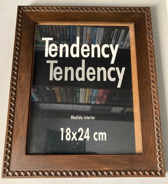 Moldura (~24 x 18cm)