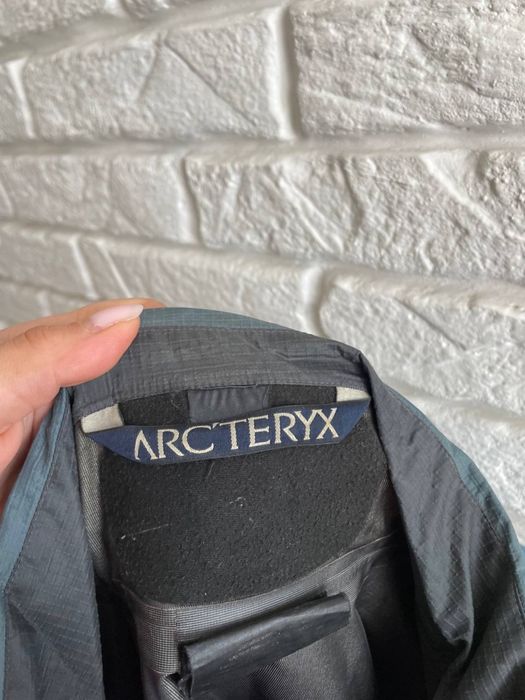 Вінтажна штормова мембранна куртка Arcteryx Goretex