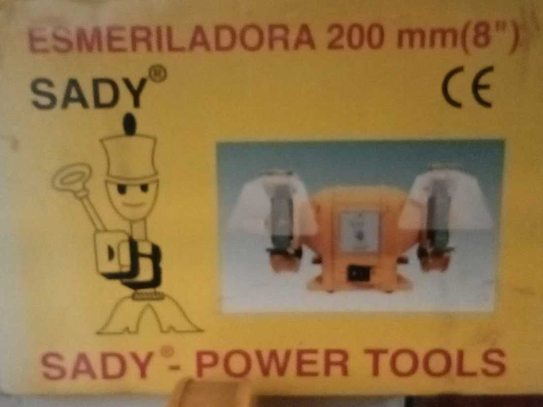 Esmeriladora 200mm nova
