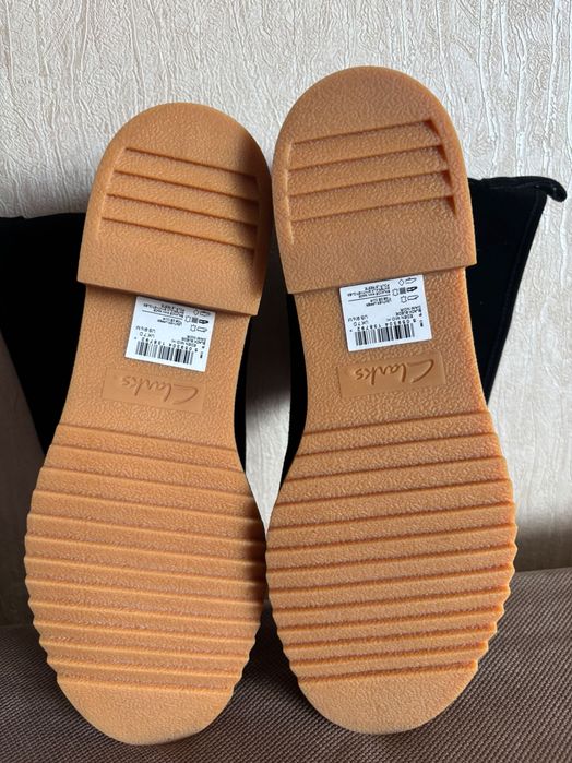 Нові  ботильйони Clarks Eden Mid Hi