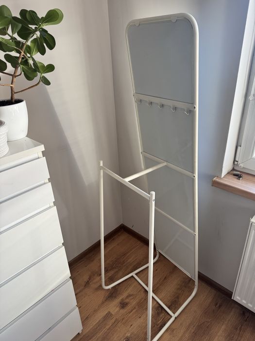 Ikea Knapper lustro stojace