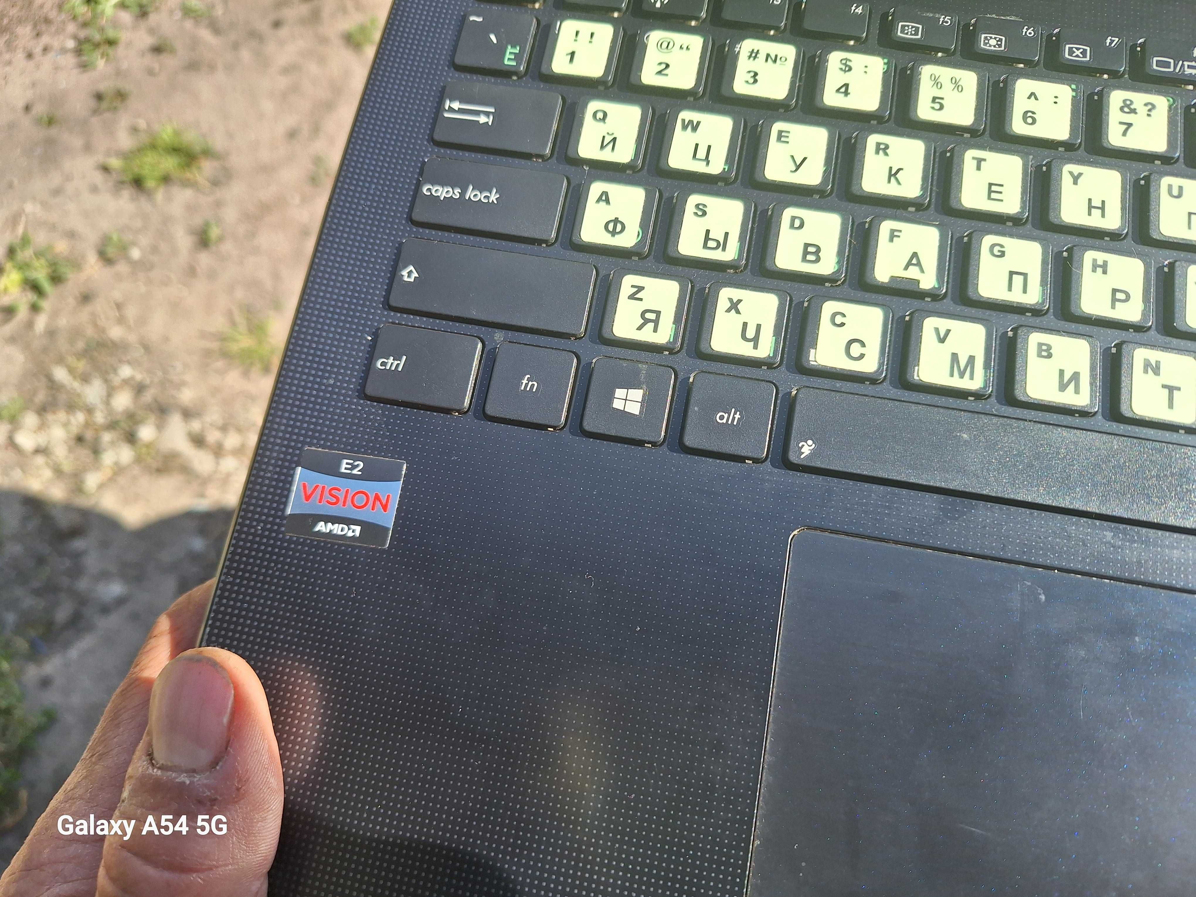 Ноутбук Asus X501U