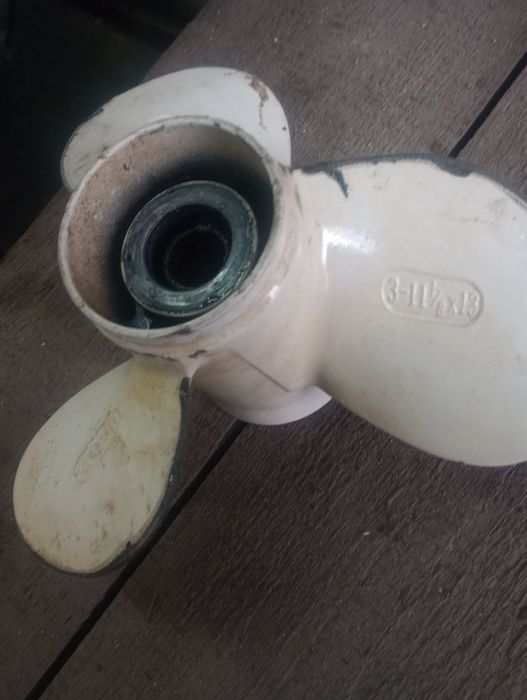 Śruba napędowa Yamaha Parsun