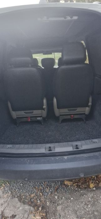 Фольксваген кадді 3 2008 рік 1.9 тді максі база 7 місць