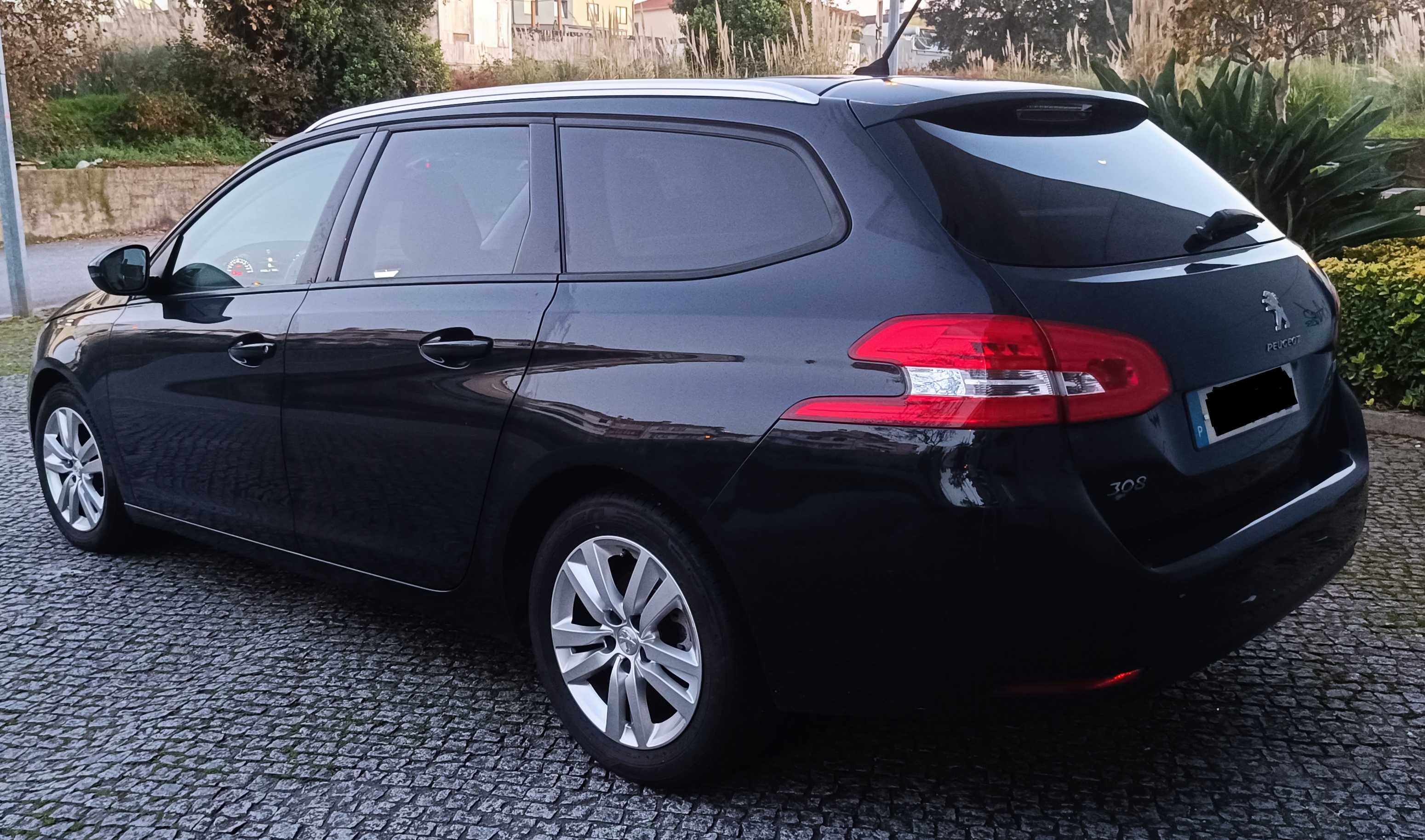 Peugeot 308 SW 1.6 120cv BlueHDi Style - 2017 - Teto panorâmico - GPS