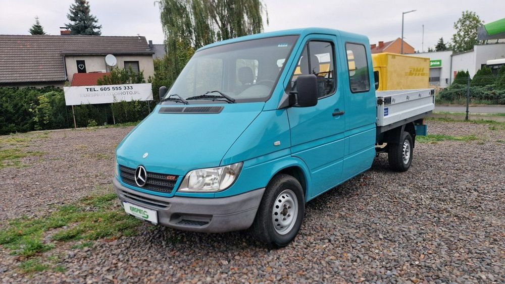Mercedes-Benz Sprinter  (Nr. 102) 2,2 CDI , paka 2,7 m, 2004 rok Doka 7 osób