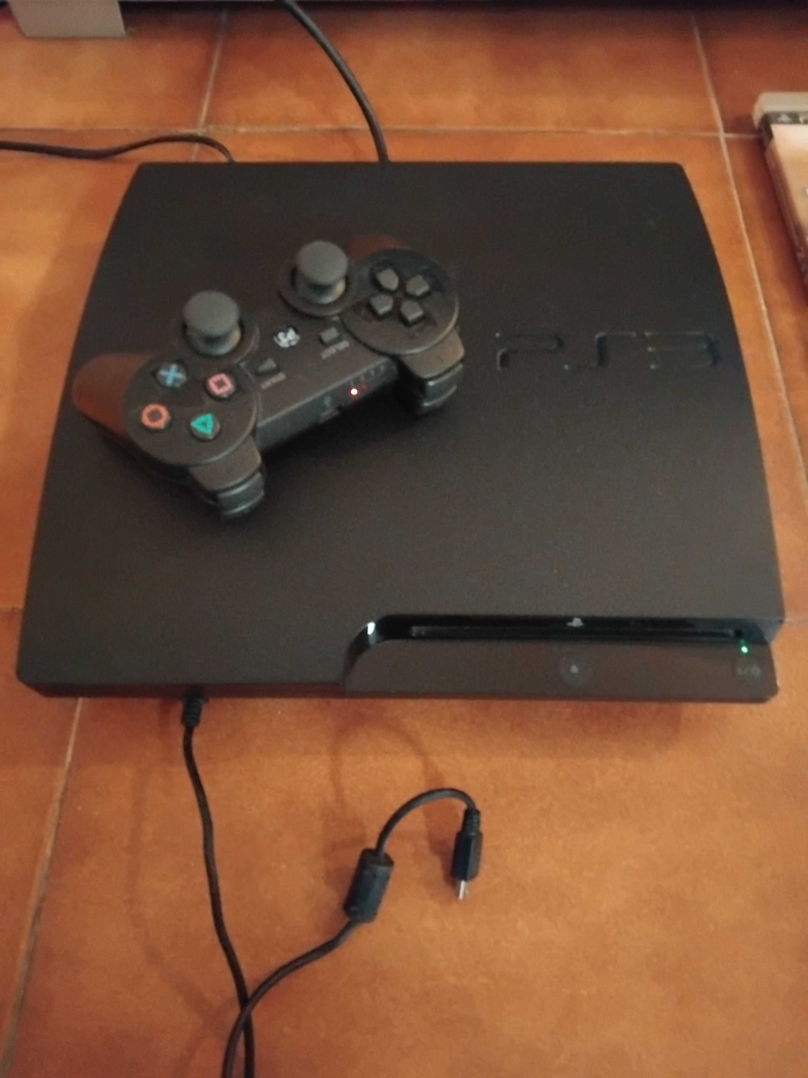 PS3 com jogos e comando