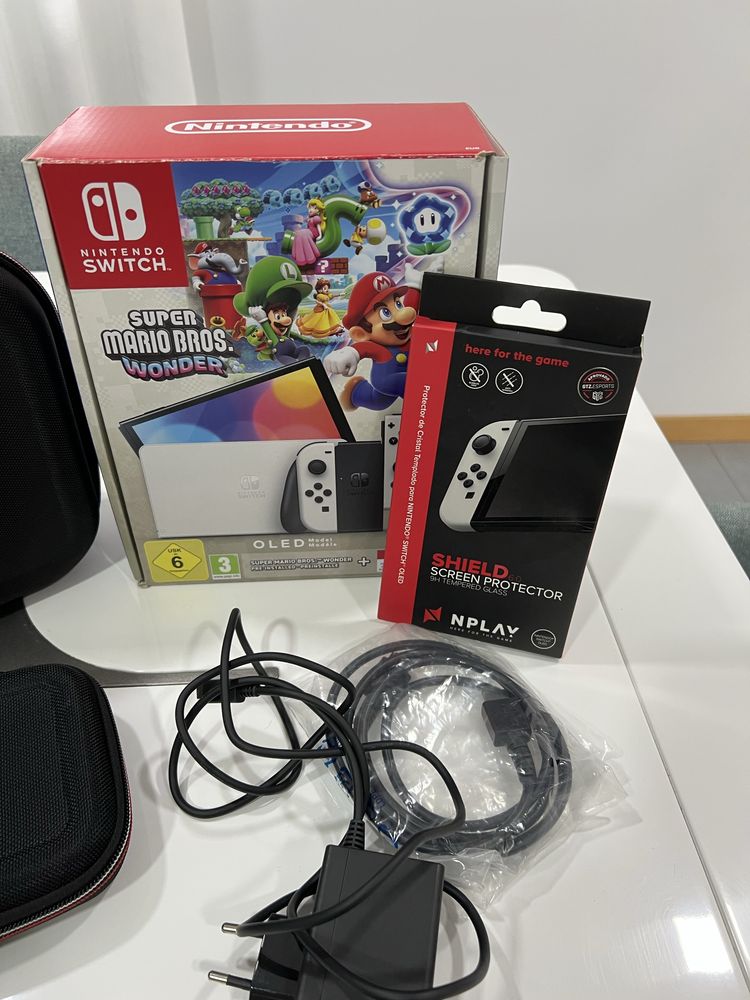 Nintento Switch Oled 64GB Branca + 2 anos Garantia