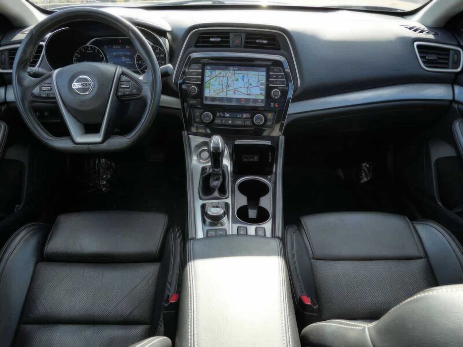 Nissan Maxima      2016