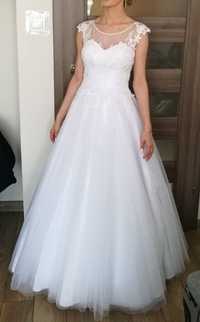 Suknia ślubna księżniczka biel koronka