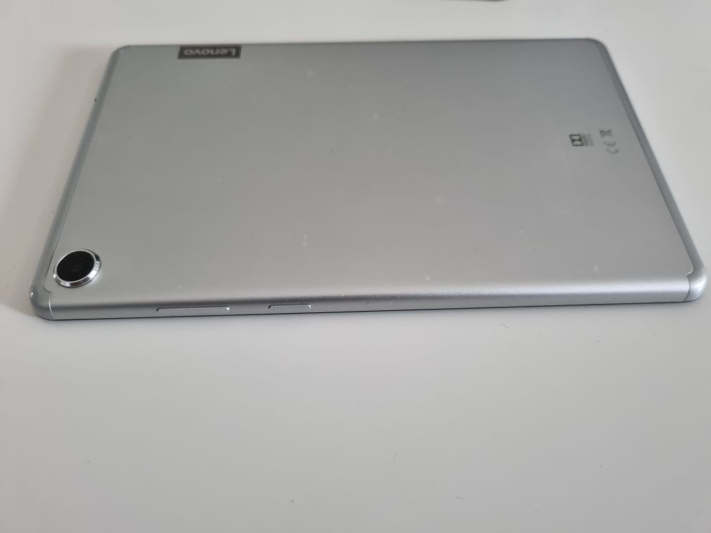 Tablet Lenovo M8