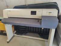 Plotter Canon com tinteiros cheios