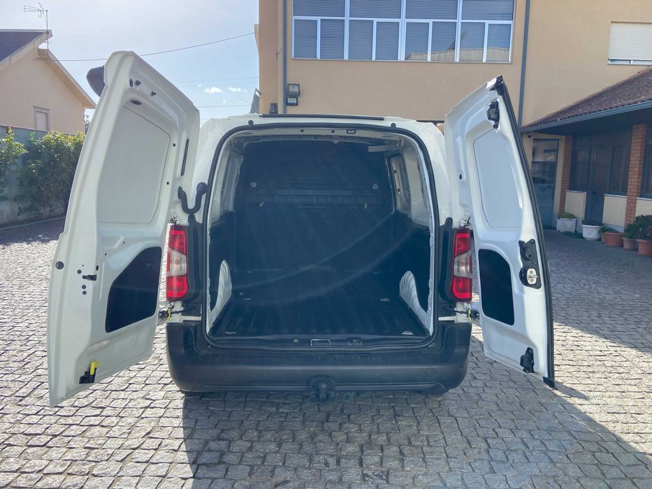 Citroen Berlingo 1.6 HDI  XL   L2   CarPlay 3/lugares