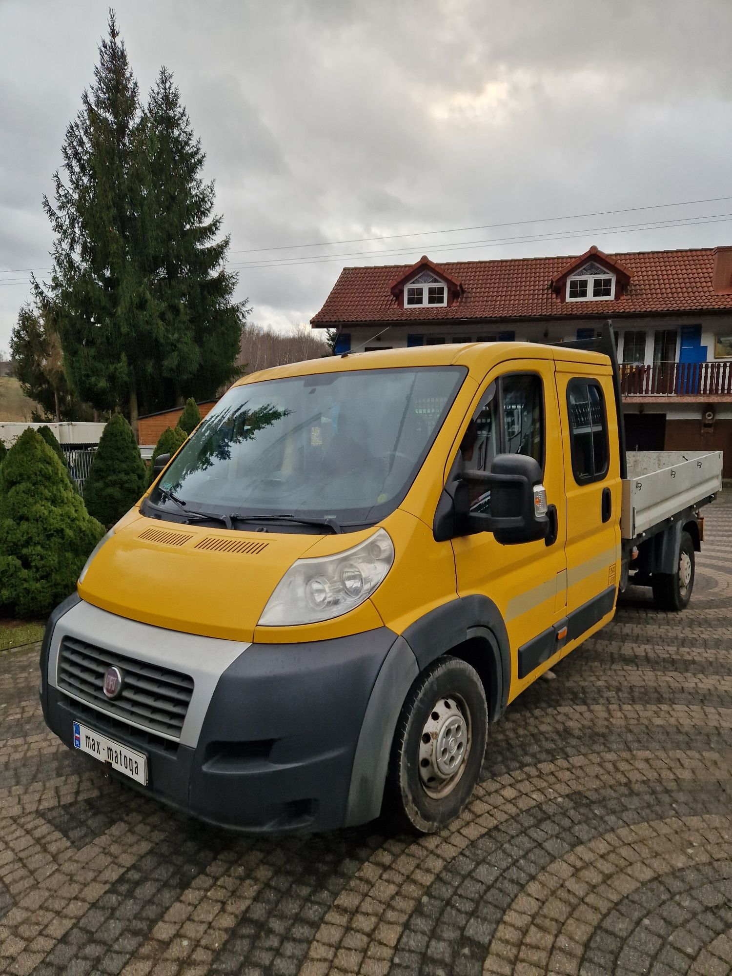 Fiat Ducato doka brygadowy brygadówka 7 osobowy skrzyniowy plandeka