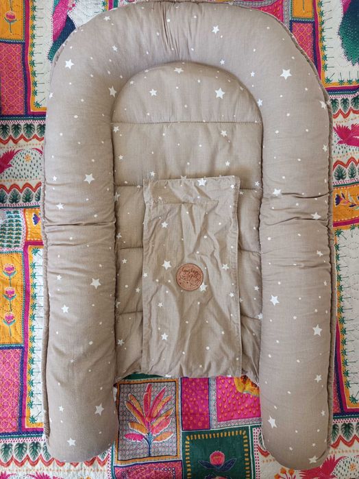 Kokon, gniazdo niemowlęce,