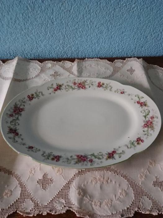 Półmisek sygnowany Bogucice