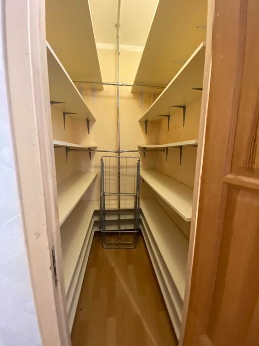 Сдам на год и более 2 комнатную в Аббо со своим отоплением