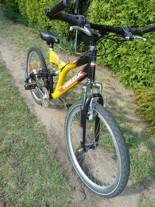 Młodzieżowy koła 24" Vortex sprawny