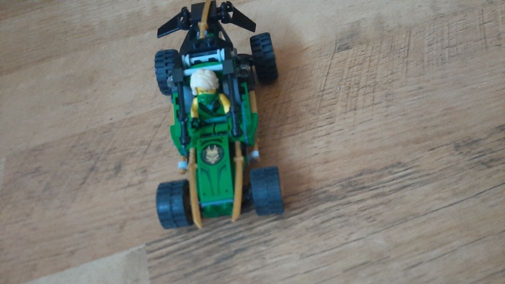 LEGO 71700 NINJAGO dżunglowy ścigacz