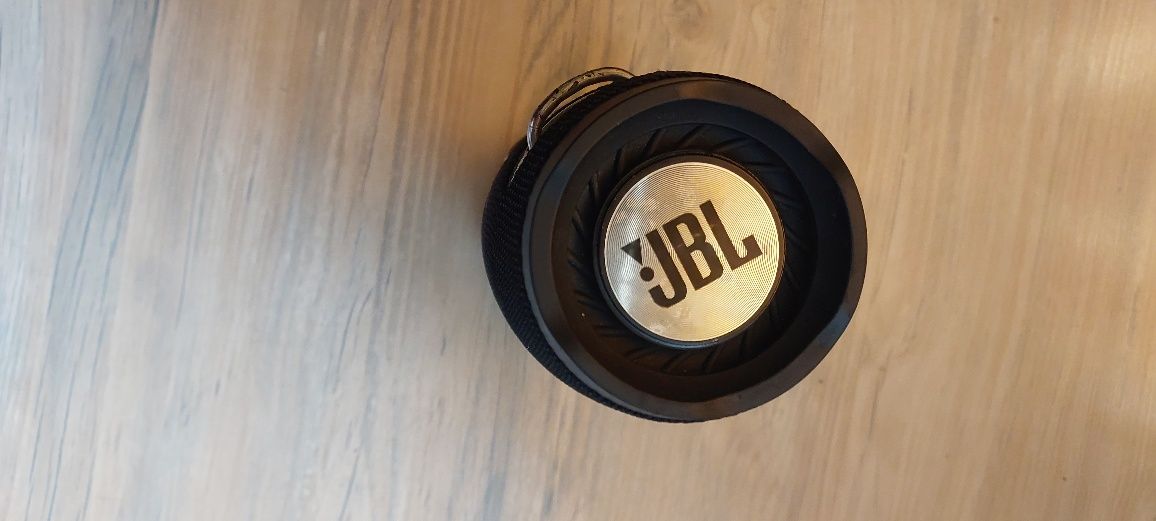 Музикальна блютуз  колонка JBL extreme 2